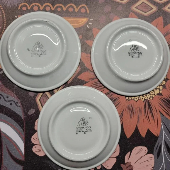 Vintage Shenango Pinky Red Floral Set of 3 Desert Plates - Picture 5 of 10